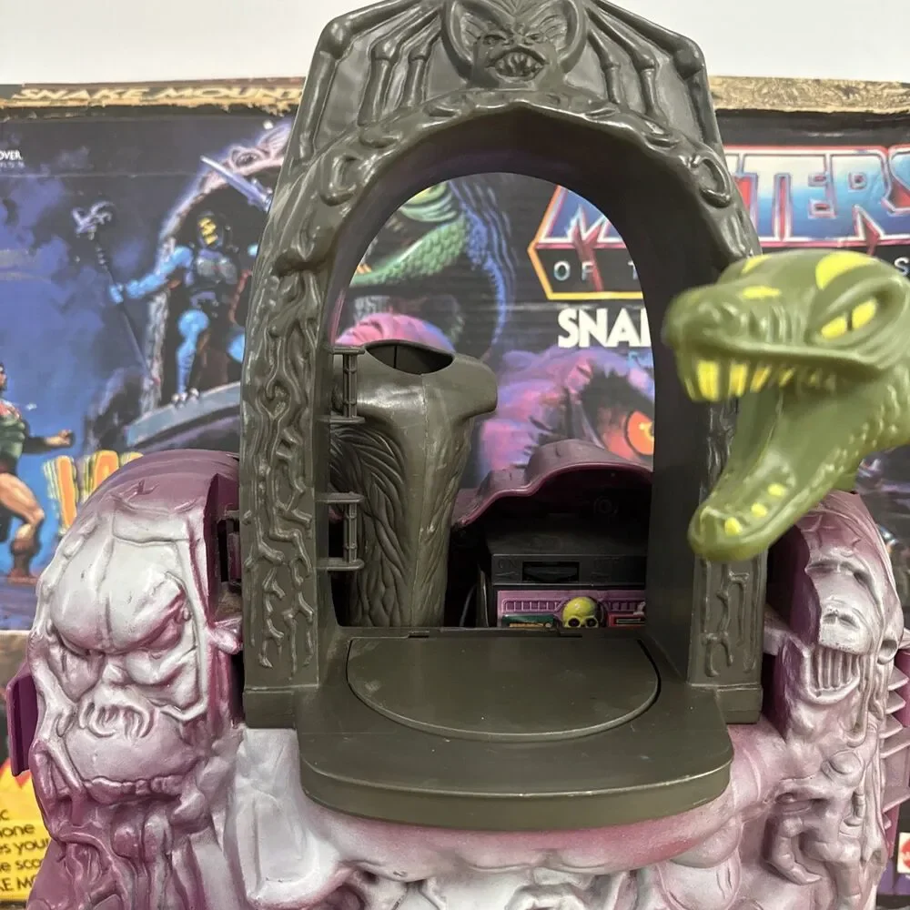 VTG 1983 He Man Masters Universe Snake Mountain Skeletor MOTU Incomplete w/Box - Picture 5 of 16